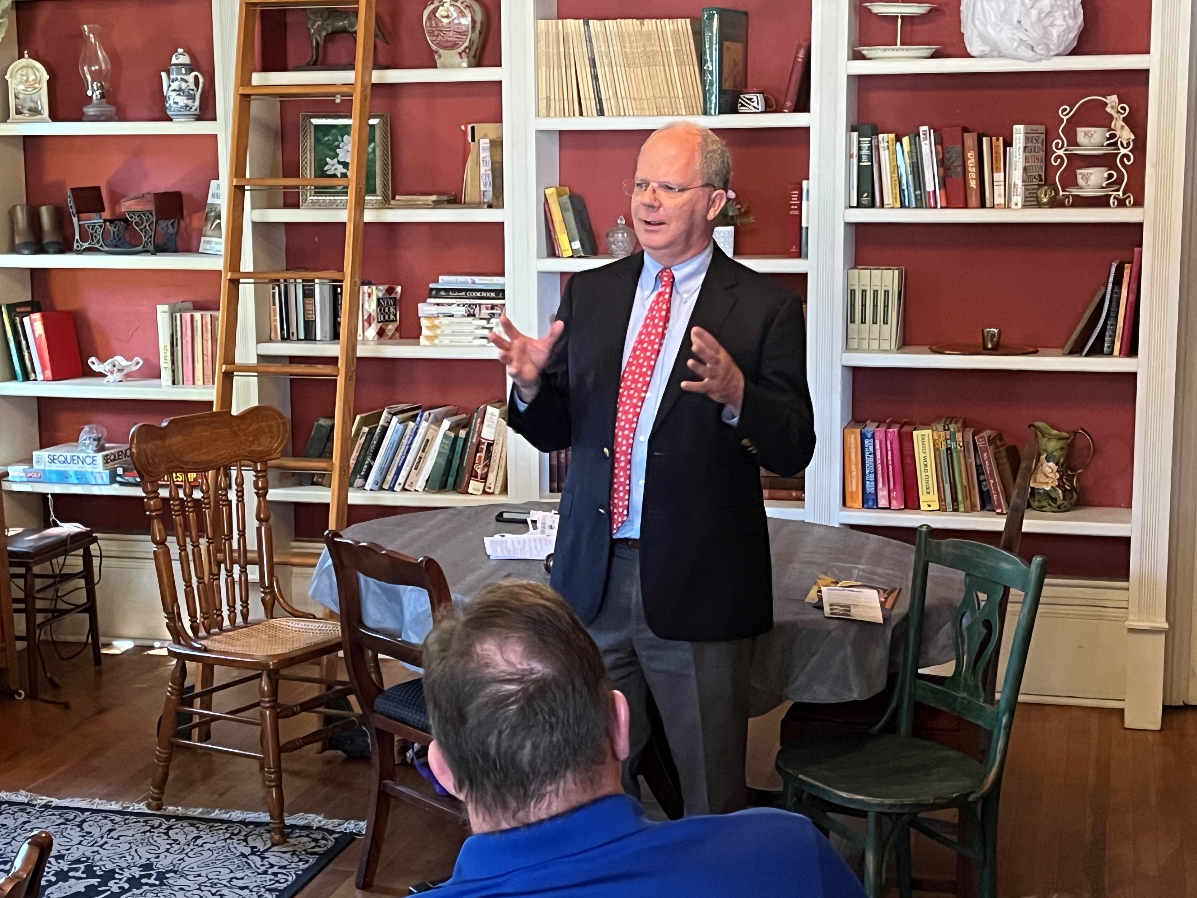 Rep. Guthrie providing an update on legislation moving through Congress at a Kiwanis Club of Glasgow meeting